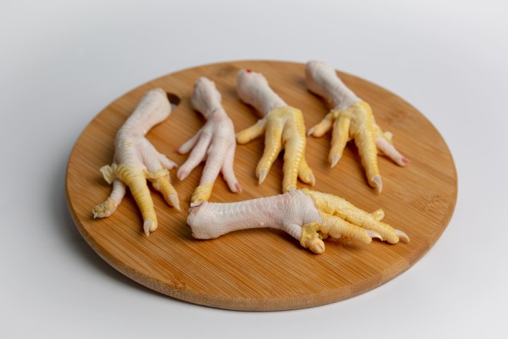 PATAS DE POLLO